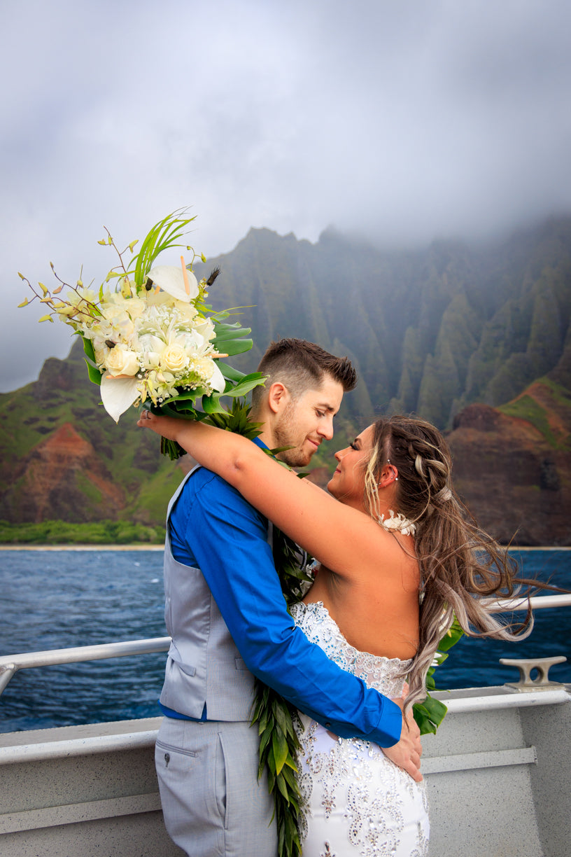 Elopement Sessions - Kaua'i Portraits