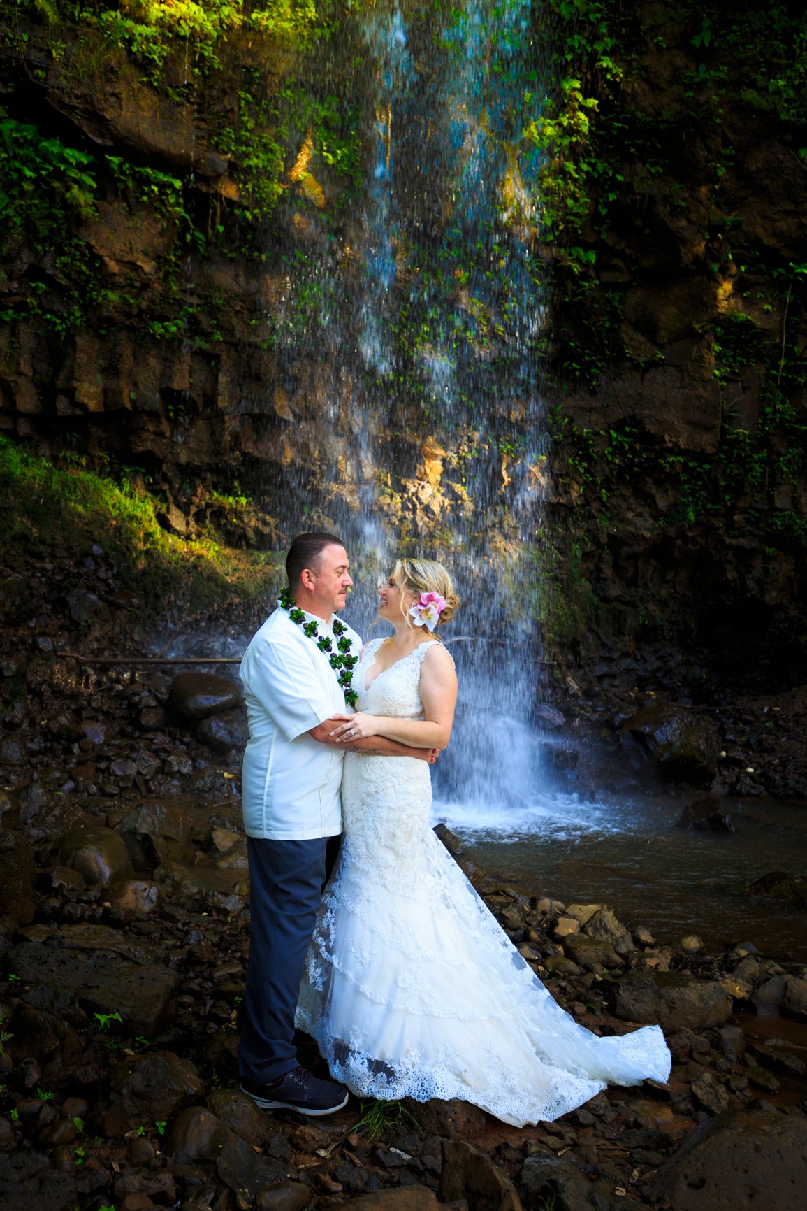 Elopement Sessions - Kaua'i Portraits